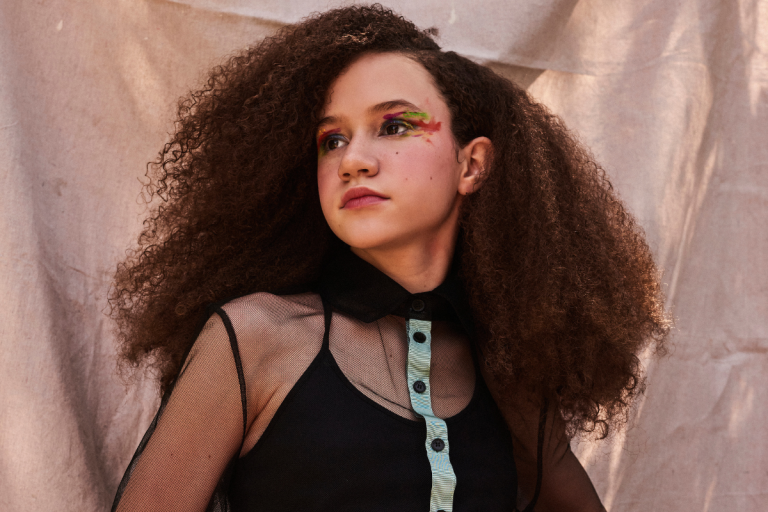 Chloe Coleman Is Acting Alongside Dragons & Dinosaurs & Spies, Oh My!