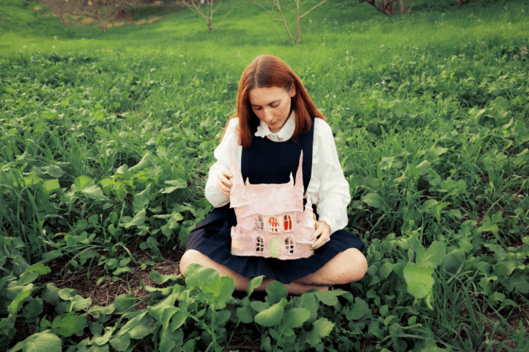 Carol Ades ‘Worst Person in the World’ EP Transforms Inner Chaos into Something Colorful and Tangible